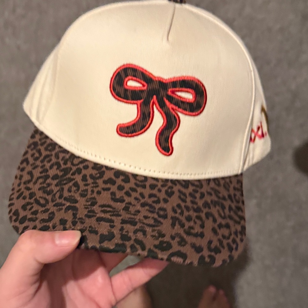 Leopard Print women’s Cap with Bow Design